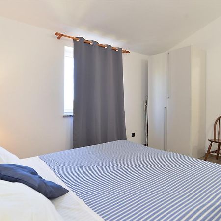 Apartments Elizabeta 1701 Fazana Luaran gambar