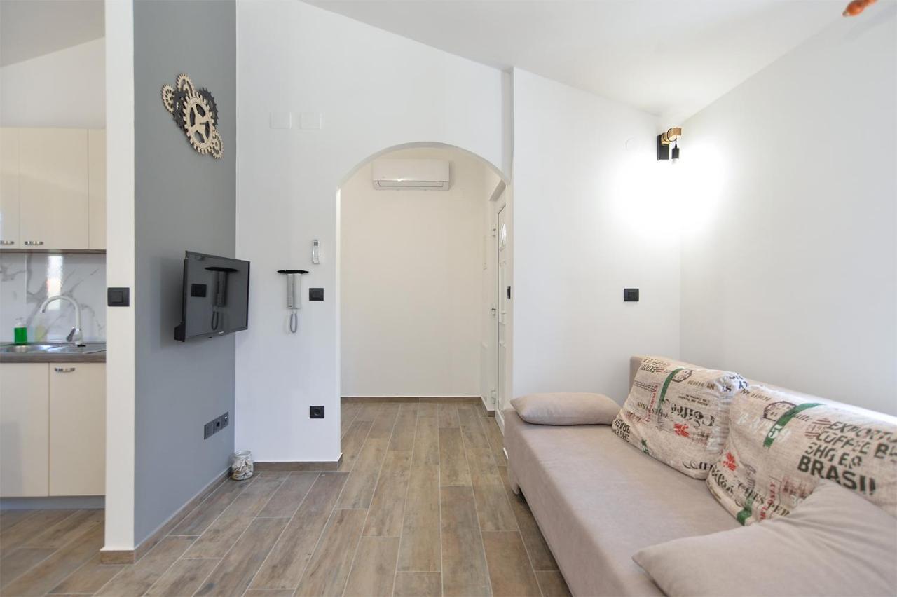 Apartments Elizabeta 1701 Fazana Luaran gambar