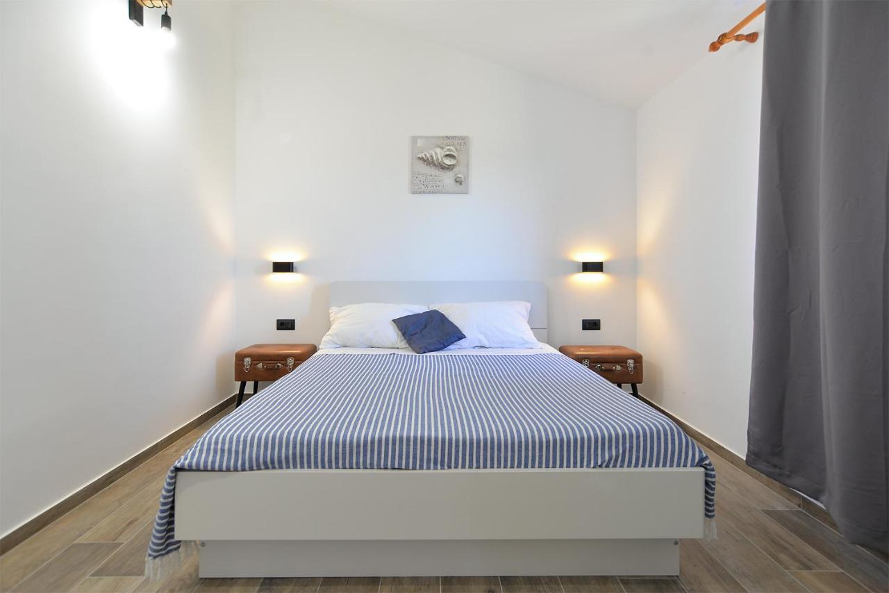 Apartments Elizabeta 1701 Fazana Luaran gambar