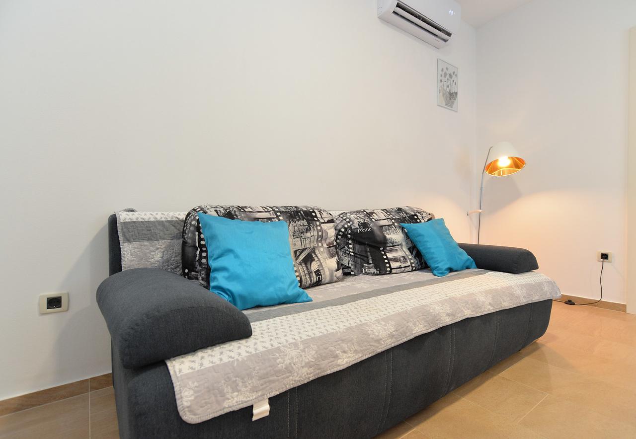 Apartments Elizabeta 1701 Fazana Luaran gambar